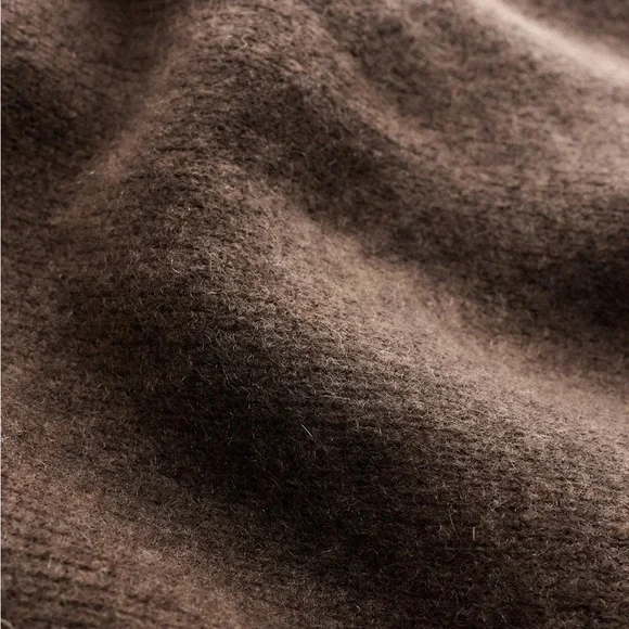 Quince - Mongolian Cashmere Structured Cardigan - price is firm - Picture 8 of 9